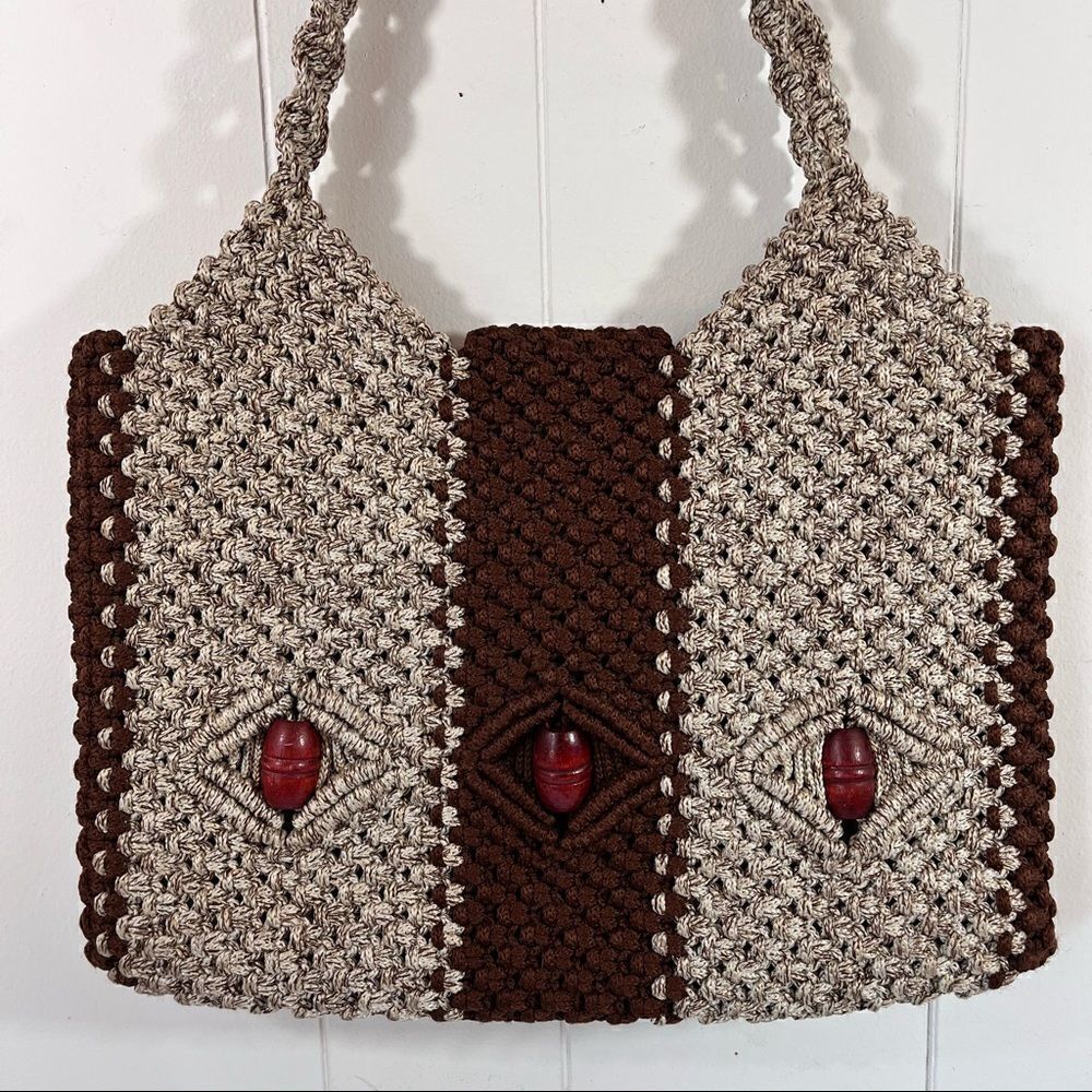 Vintage Handmade Boho Macrame Shoulder Bag Purse Wood Beads Tassels Brown Tan - Picture 4 of 7